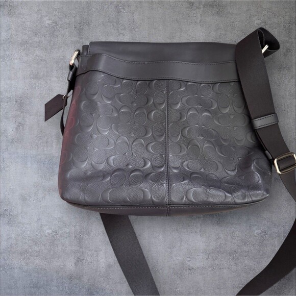 BLACK LEATHER COACH OF NEW YORK SHOULDER BAG (UNISEX) NWOT - Picture 6 of 9